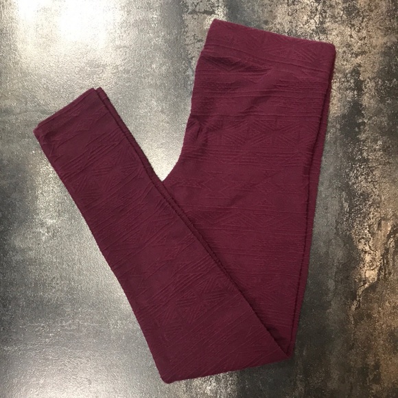 American Eagle Outfitters Pants - AMERICAN EAGLE OUTFITTERS Burgundy Patterned Leggings Sz. S